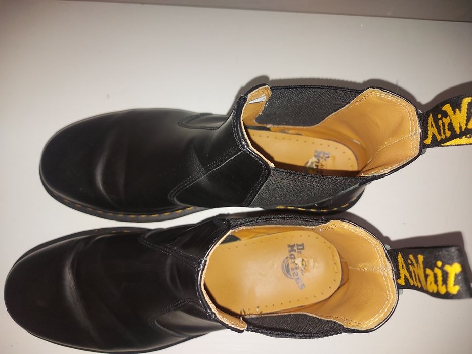 Dr.Martens, 46 номер ,стелка 30см. Кожени боти. Отлично състояние.