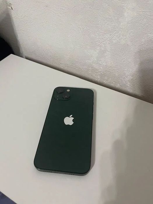 Продам iPhone 13 айфон 13
