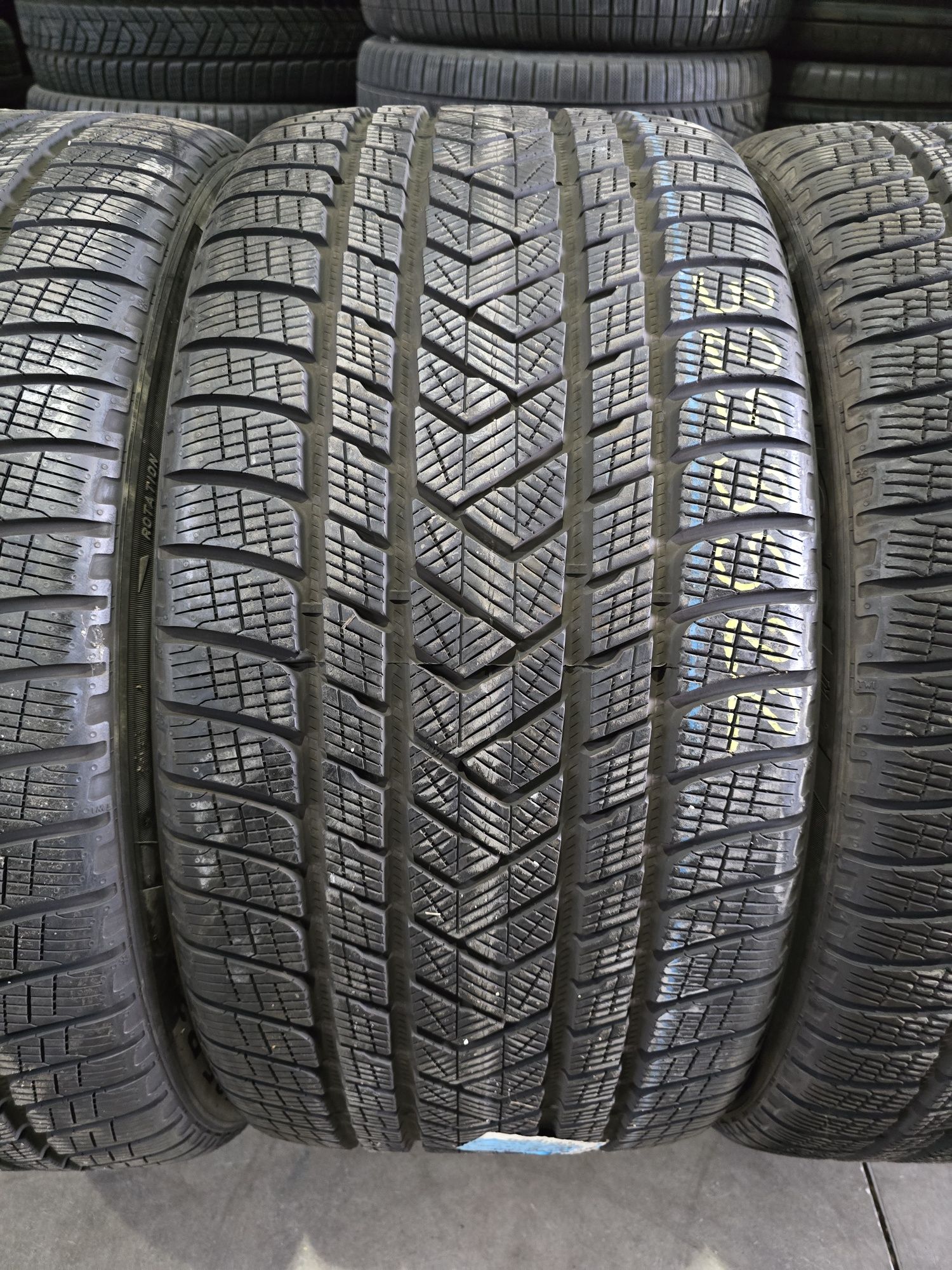 325/35/22//285/40/22 PIRELLI