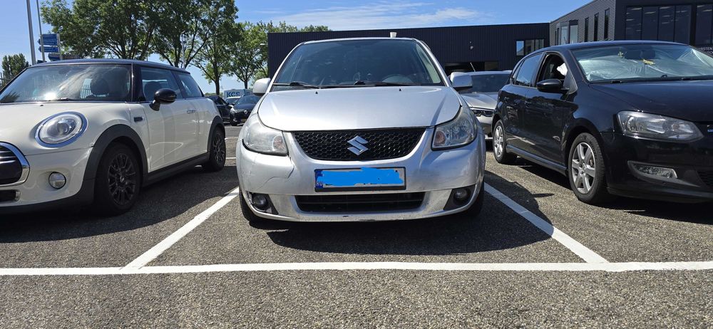 Dezmembrez Suzuki SX4 2008 sedan 1.6