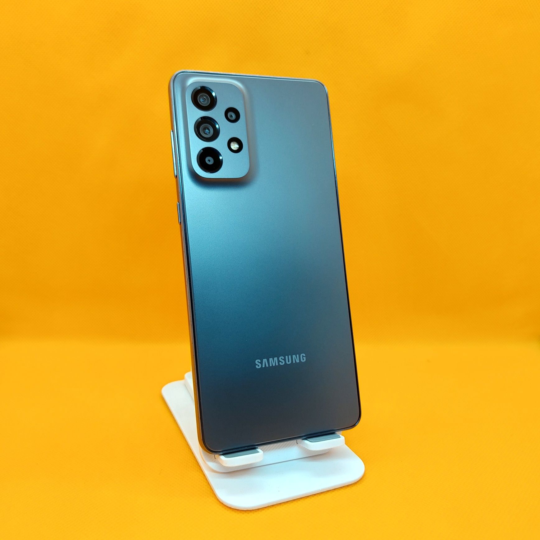 Samsung A73 srochna sotiladi
