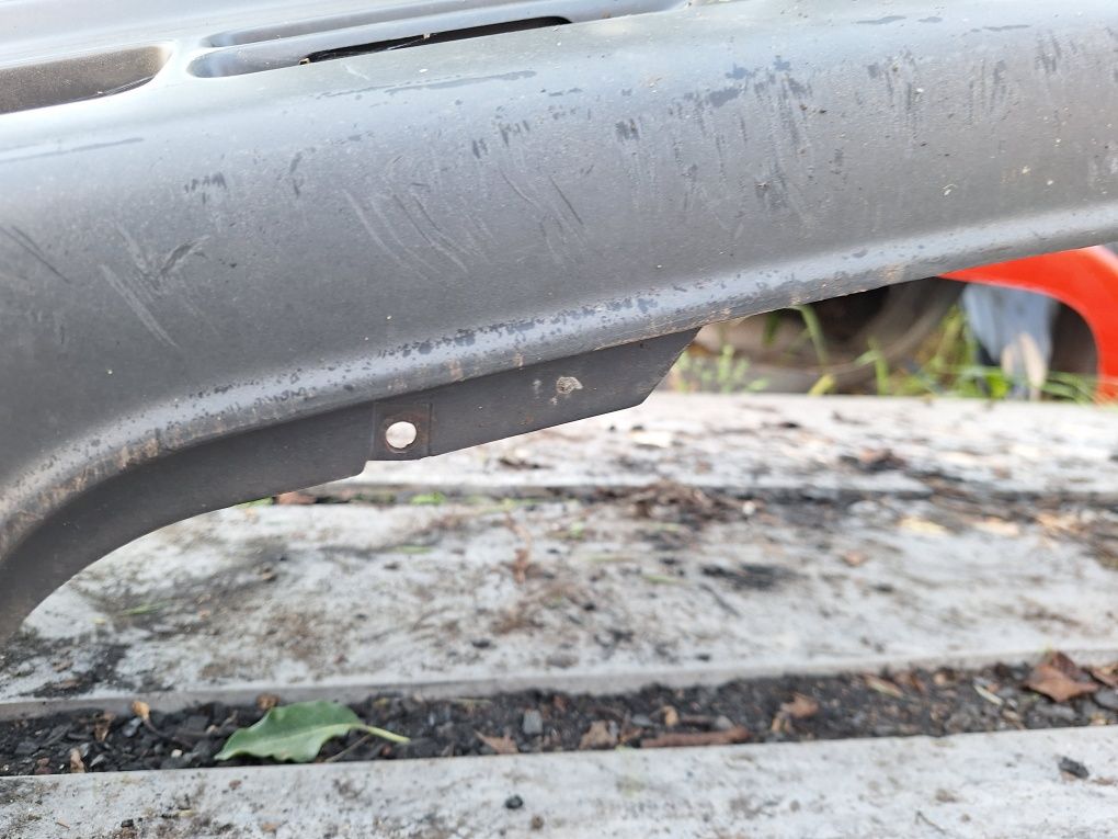 Предна броня да BMW e36 compact