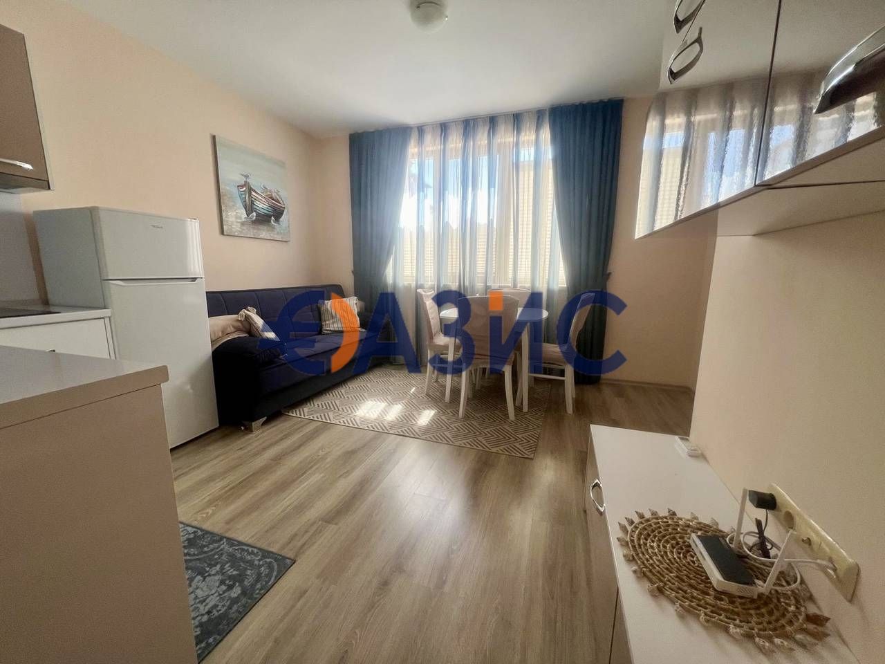 Двустаен апартамент в комплекс Аполон 9, 49 кв.м., Несебър, България,