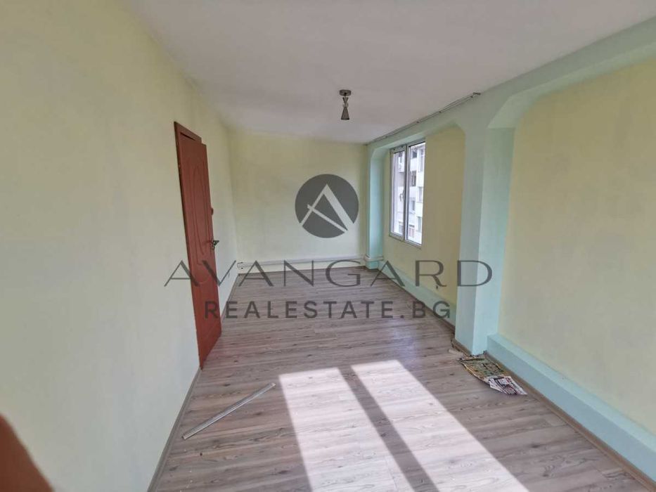 Продава се Тристаен апартамент в Пловдив, Младежки Хълм - 62 кв.м за 1683 €/кв.м - Снимка #9