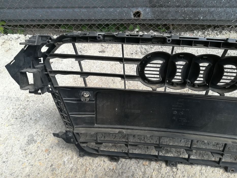Оригинална решетка Audi A4 B8 facelift Ауди А8 Б8. 5 фейслифт