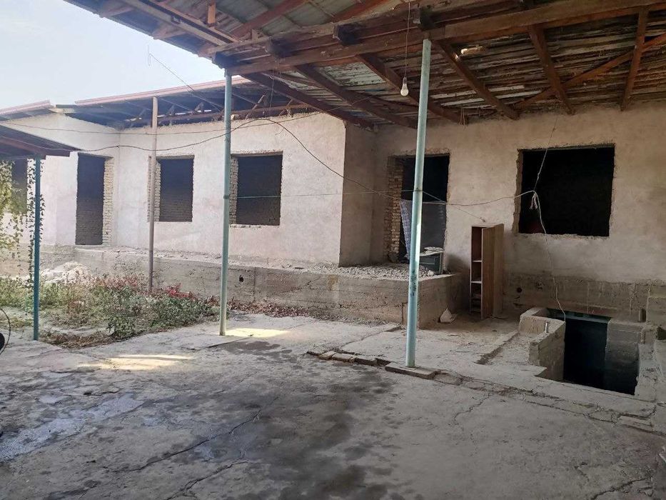 Тез!!Сотилади!!! Битта участкада иккита ховли уй Олмалик ш.