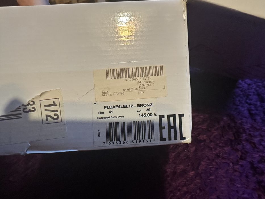 Adidasi Guess originali