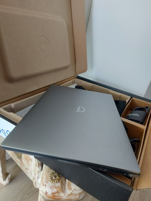 Dell Precision 5570, 15.6" 4K TOUCH, i7 12800H, 32Gb, A2000, 1Tb