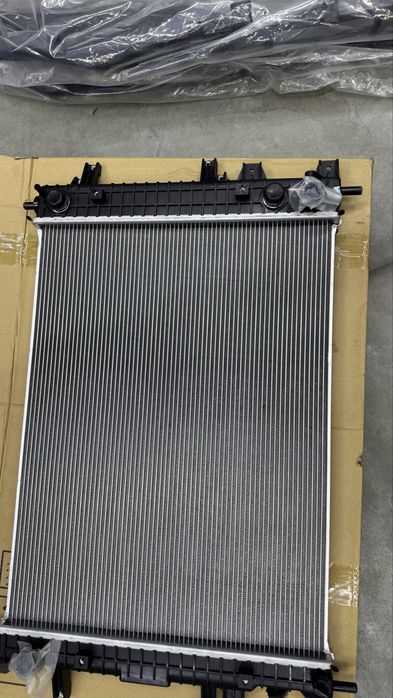 Ррадиатор охлаждения Chery tiggo 7 pro