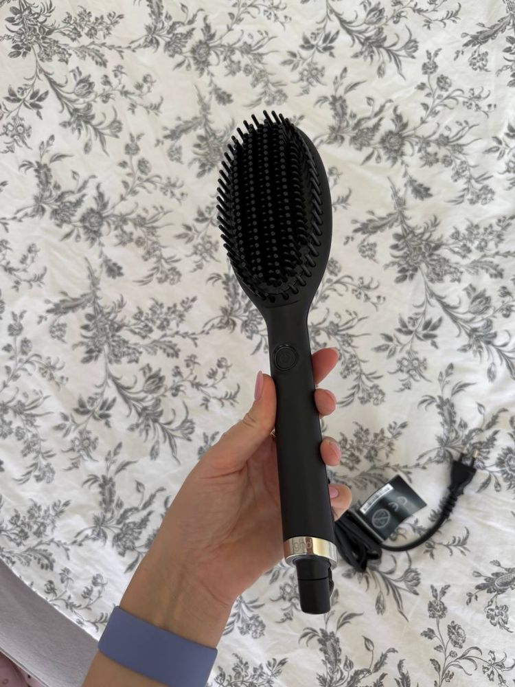 GHD Glide Smoothing Hot Brush