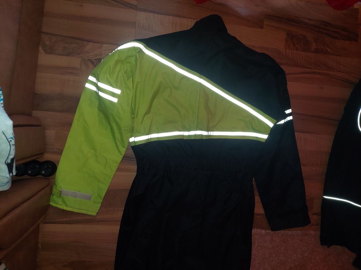 Costum,combinezon de ploaie,impermeabil, M