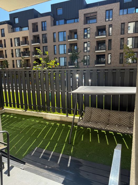 Închiriez Apartament H Lake cu Parcare subterana