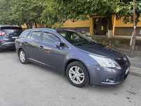 Toyota Avensis 2010г.