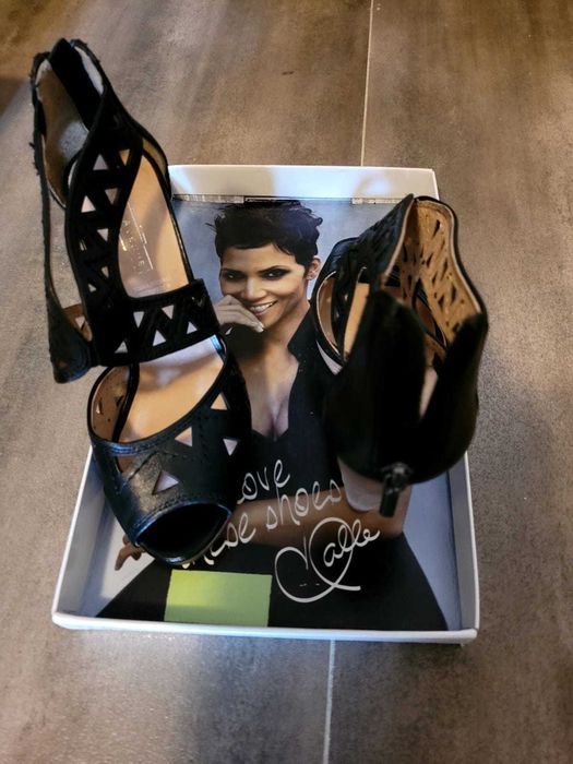 Sandale din piele elegante