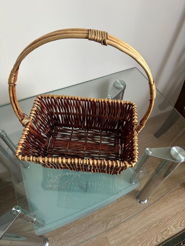 Продам две корзины