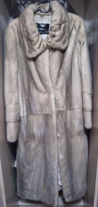 Шуба норковая серая