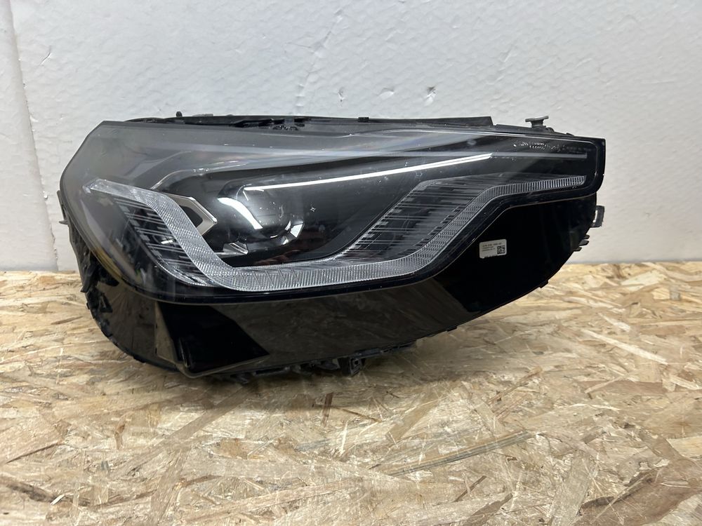 Far faruri bmw G42 G87 M2 full led adaptiv shadow line