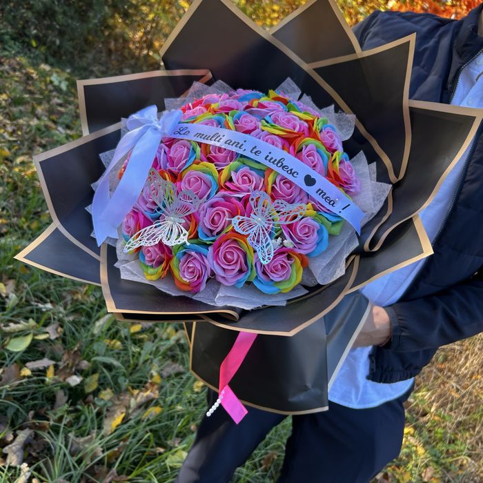 Buchete trandafiri Iasi