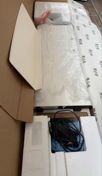 Състояние ново! Casio PX-160 и стойка - маса CD-67Pwe, не е сглобявано