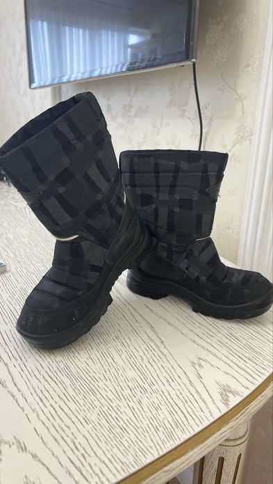 Продам детские сапоги KUOMA р 30, зимние сапоги на мальчика