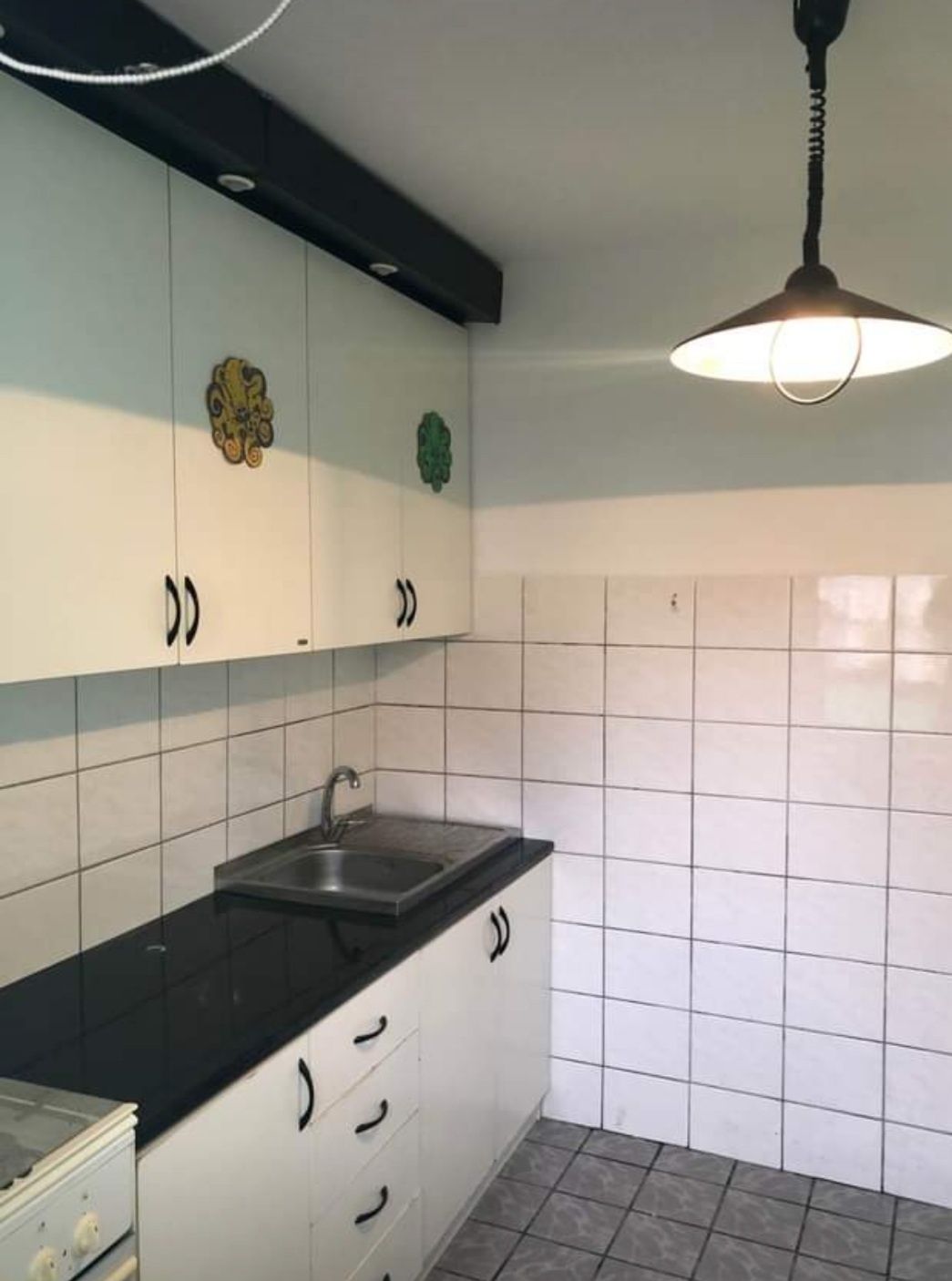 Apartament mare etajul 2