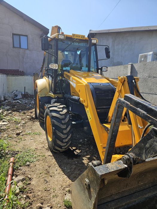 Inchiriez buldoexcavator - Berceni/Vidra/Dobreni