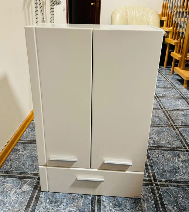 Шкаф для ванны 1 шт