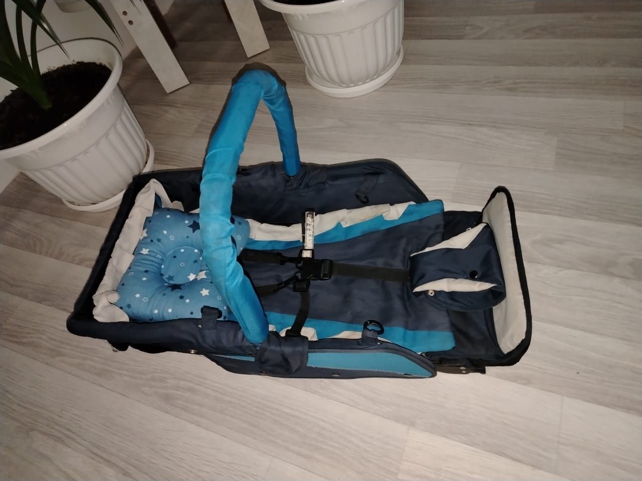 Продам детскую коляску 3в1 зима-лето