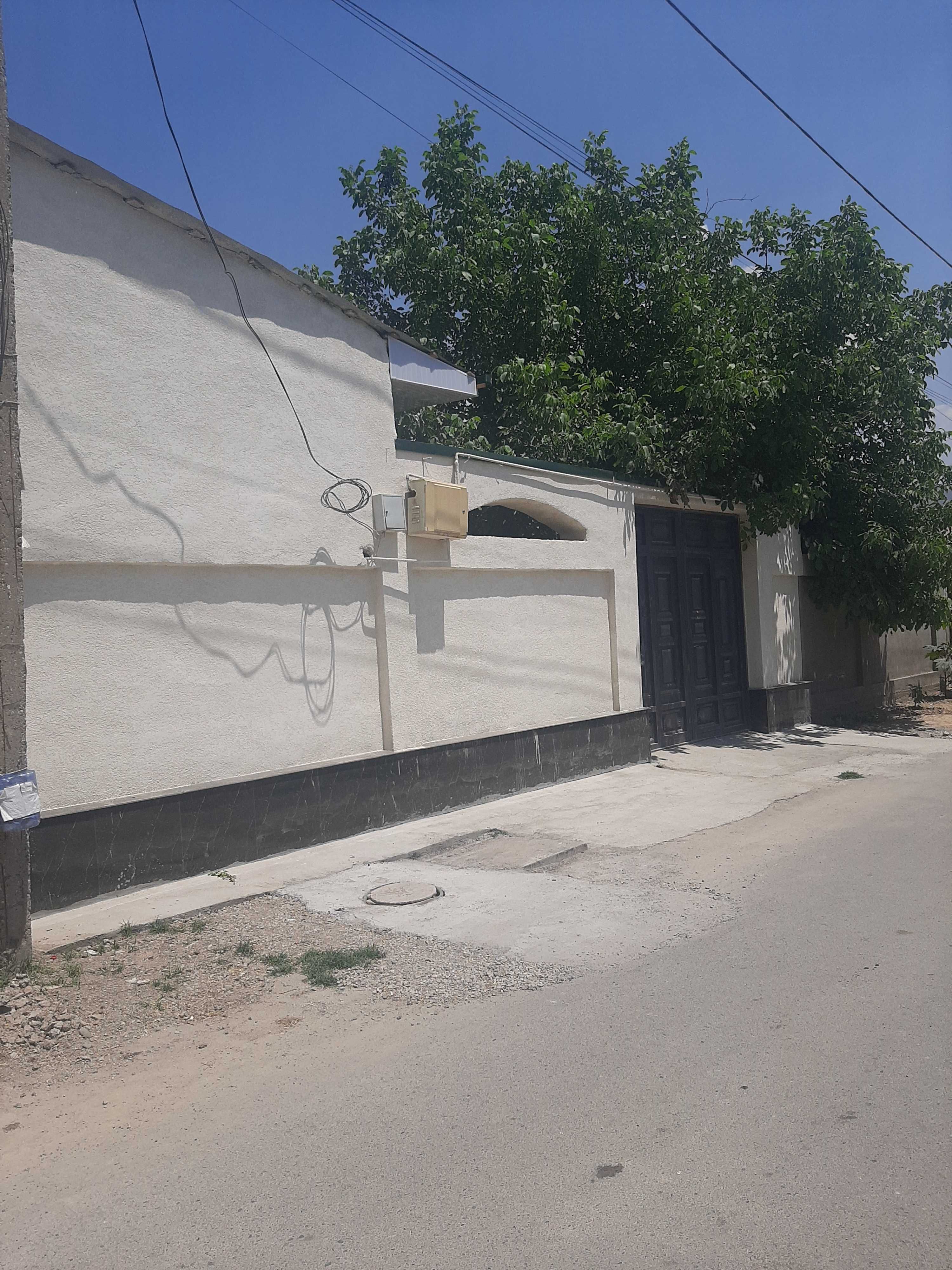 Uy sotiladi (uchastka)
