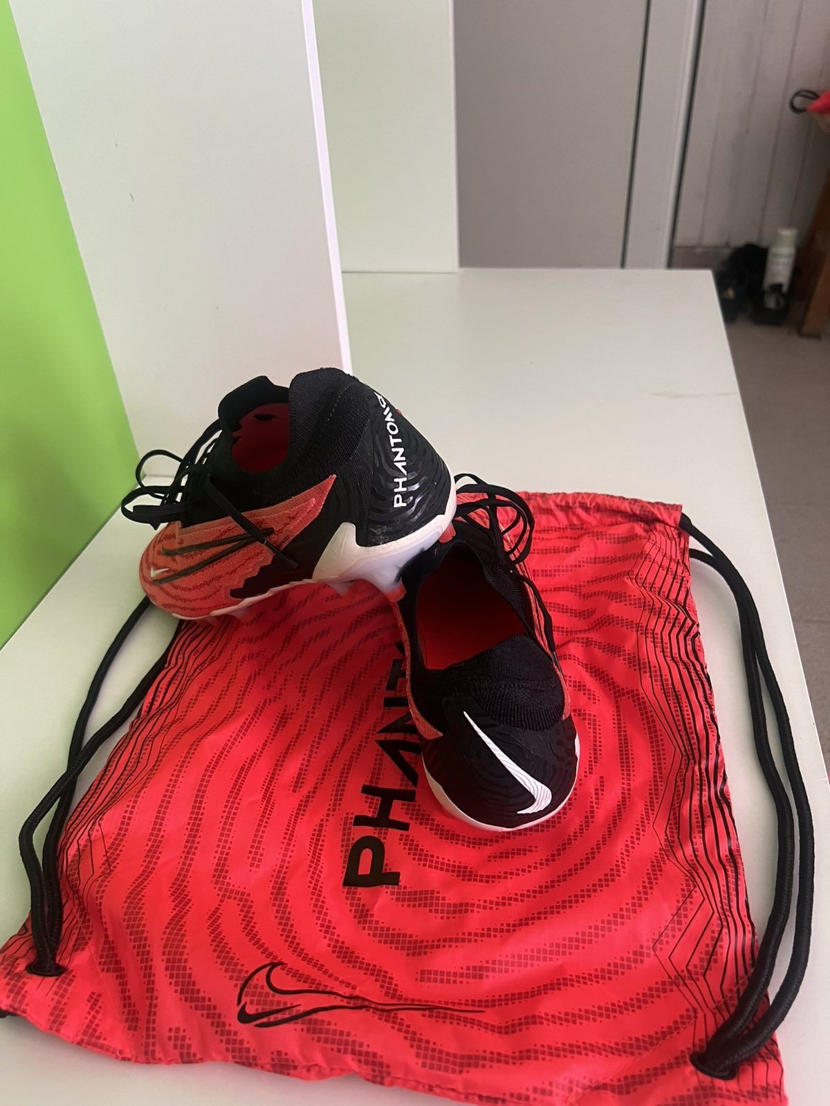 Нови професионални бутонки Nike Phantom GX 42,5 номер