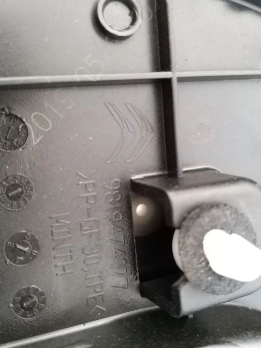 Ornament rama dreapta spate citroen c5 aircross 9819474077