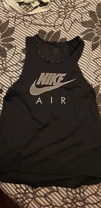 Потник Nike S  блуза Nike, бюстие Reebok