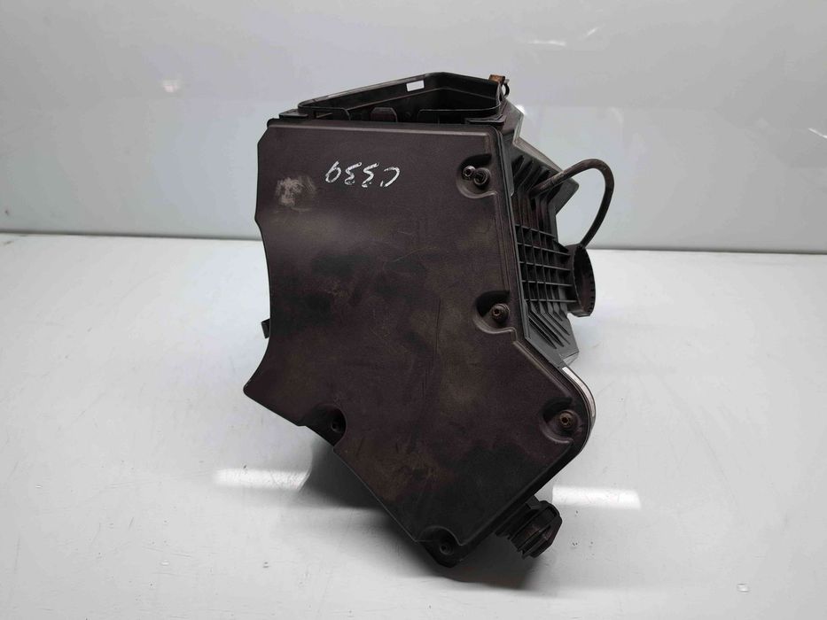 Carcasa filtru aer  AUDI A4 (8K2, B8) [Fabr 2008-2015] 8K0133837B 3.0