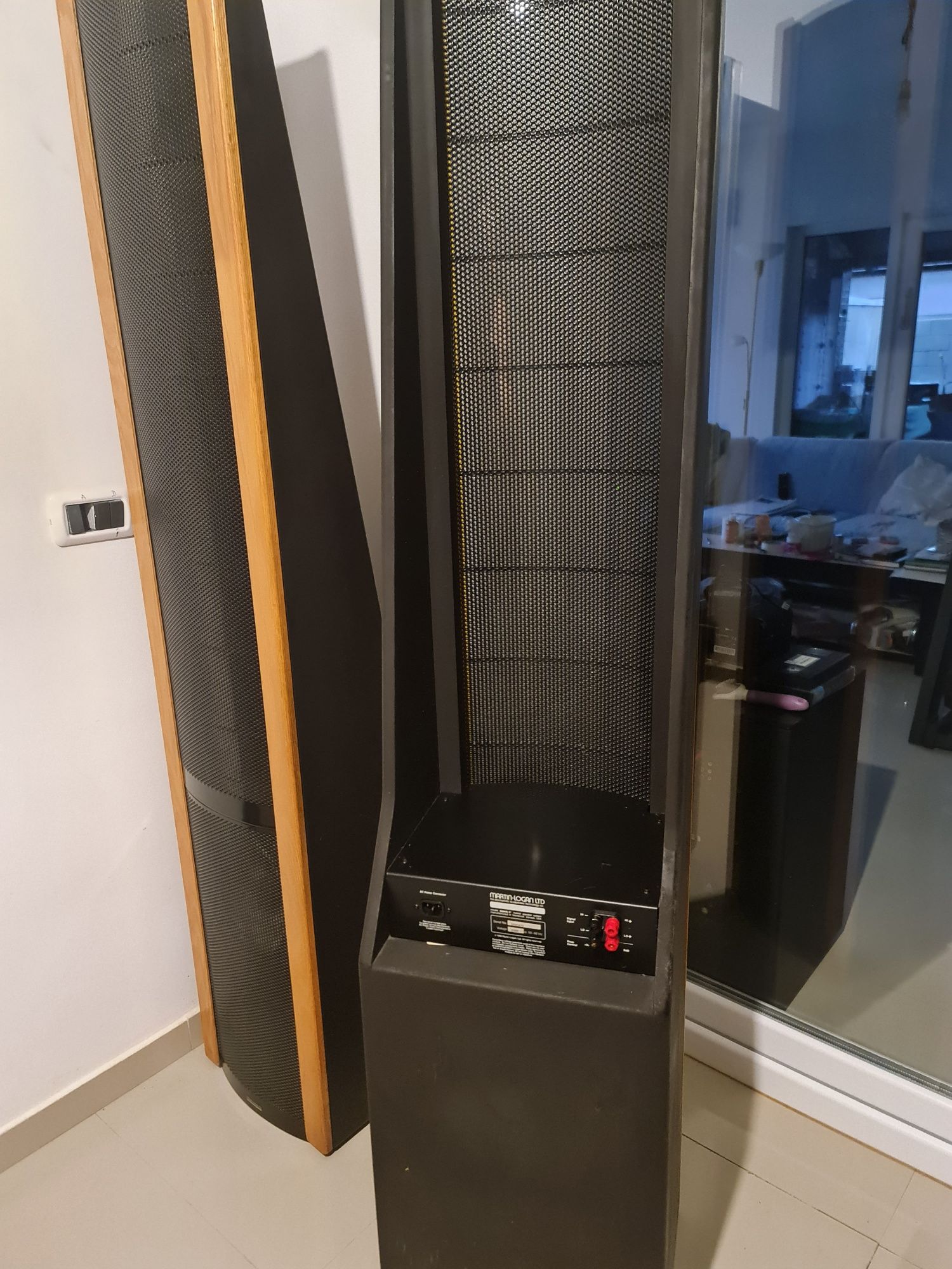 Boxe Martin Logan seaquel 2.