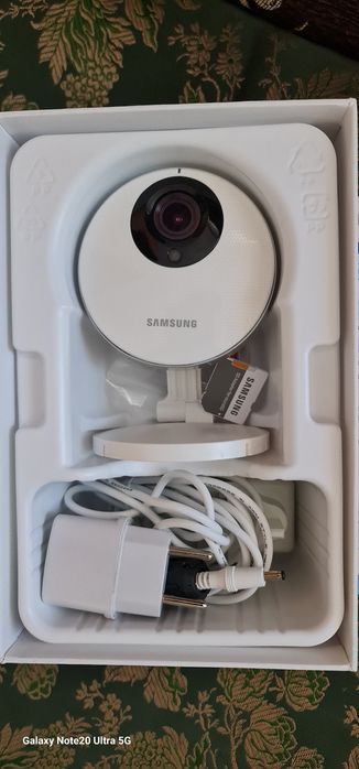 Camera video audio pt interior Samsung nouă