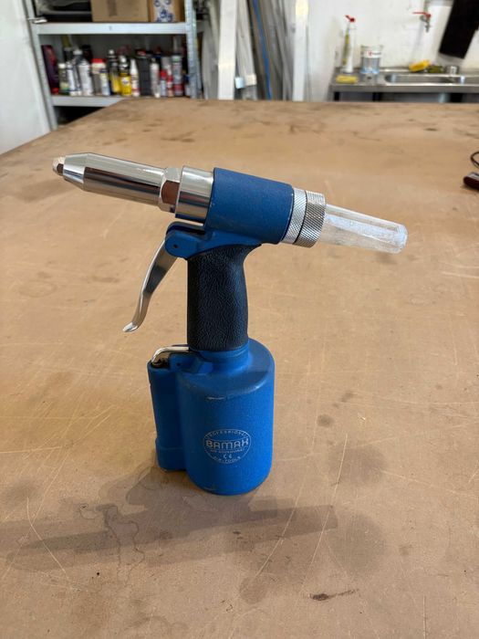 Пневматична попнитачка - много запазена