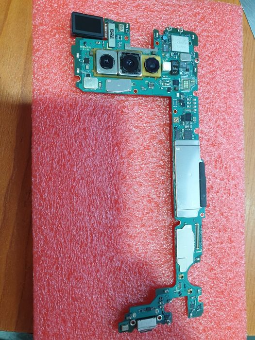 Placa de baza Samsung S10 Plus Dual Sim.  Fara conturi sau parole