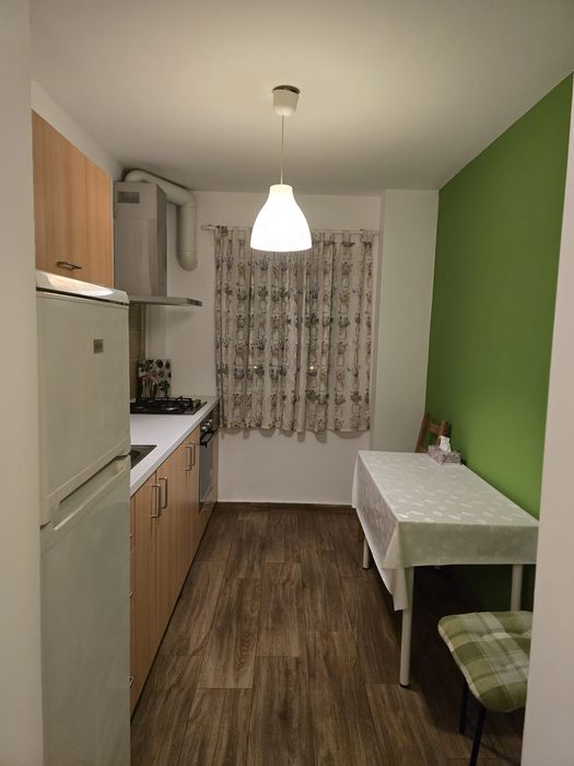 Vand Apartament 2 camere decomandate zona Titan, Str Tina Petre