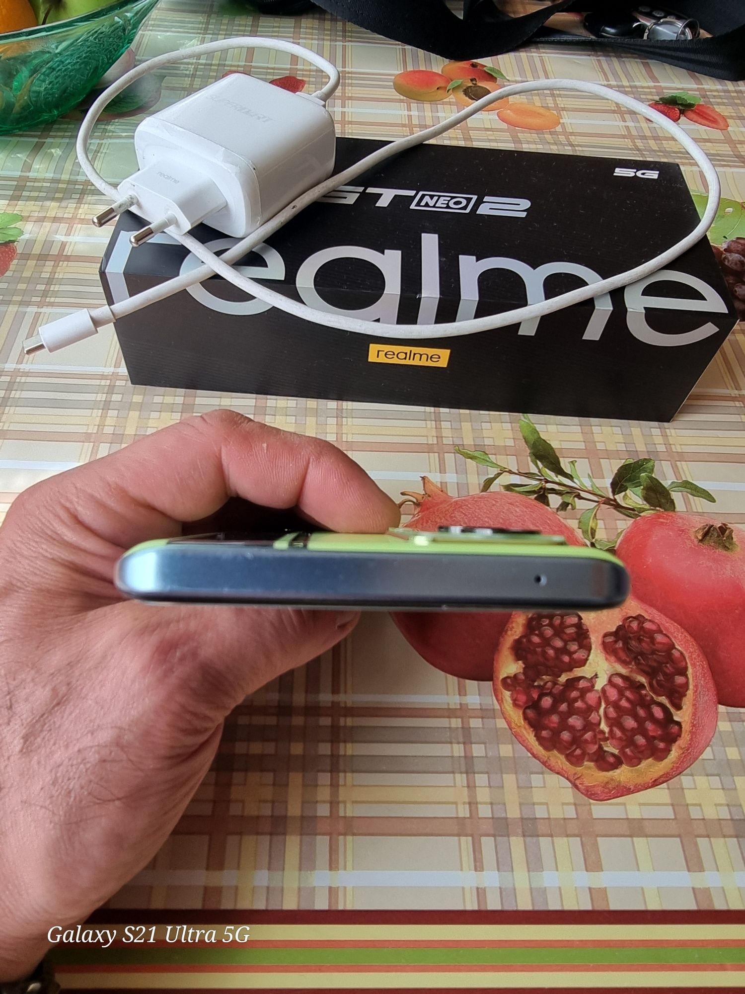 Продавам Realme Neo GT2