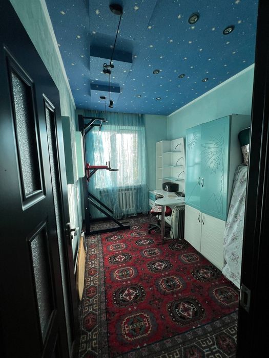 Чиланзар-11 Ор-р:*Чирокчи жиз* 4/4/4 (70м²)