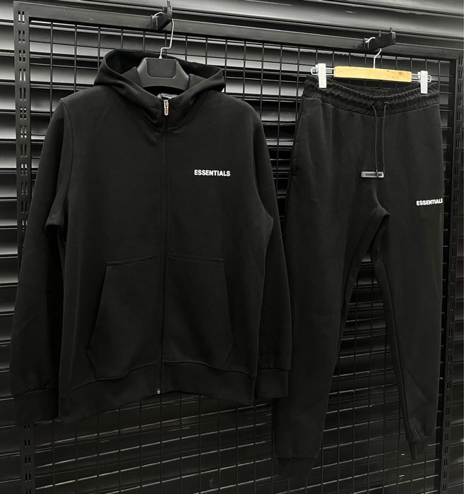 Мъжки Екипи Essentials / Nike Tech Fleece / Corteiz / Trapstar