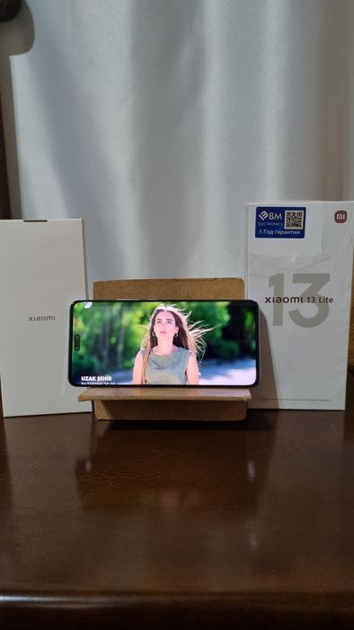 XIAOMI 13 lite ( blue 5G )