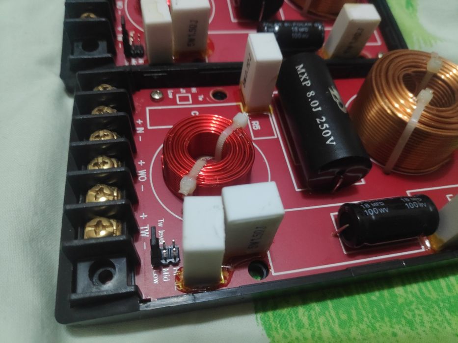 Кроссоверы DLS двухполосные автомобильные