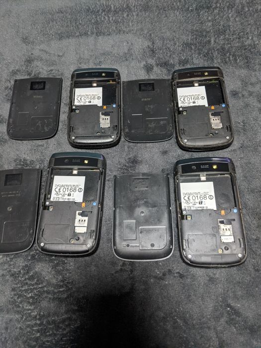 Vând 4 tel fara acumulatori