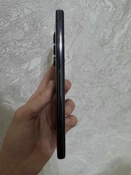 Samsung Galaxy S23 Ultra 12/256 GB — отличное состояние!