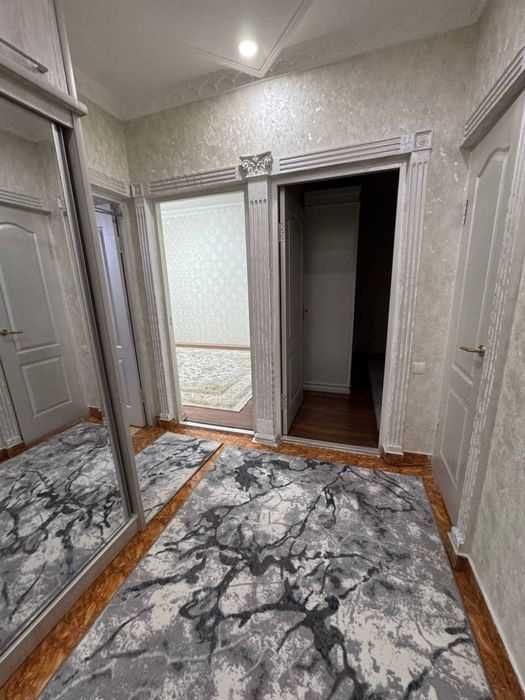 СРОЧНО! Сдаётся квартира в Юнус Абадском районе