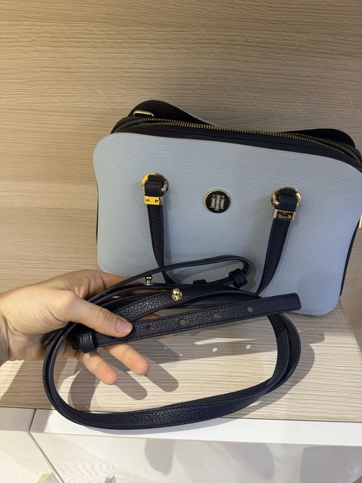 Дамска чанта Tommy Hilfiger