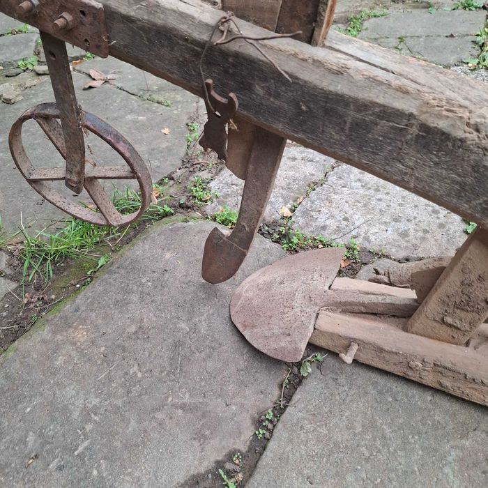 Автентично рало, ръчно изработено