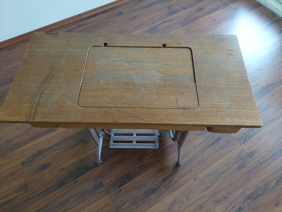 Масичка от шевна машина