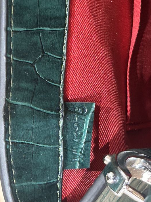 Чанта Louis Vuitton Capucines